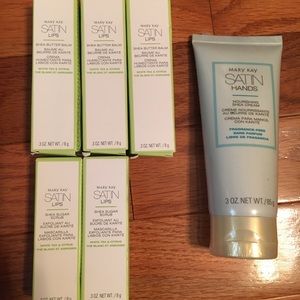 Mary Kay Satin hands/lips bundle